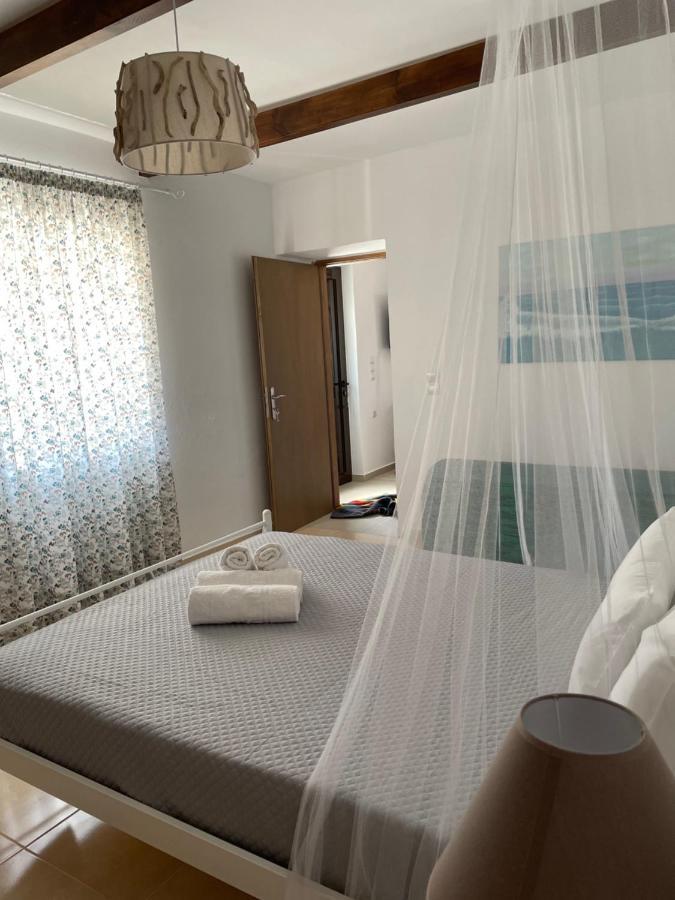 Haroupia Villa เอลาโฟนีซี ภายนอก รูปภาพ